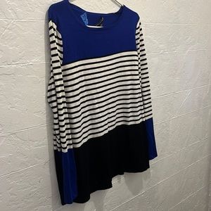 Blue black and white cable and gauge long sleeve top
